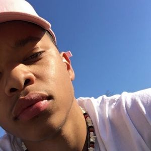 Meet your Posher, Elijah